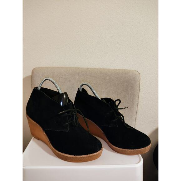 Cole Haan Chukka ankle Wedge platform Booties Black Suede Size 7.5 - Picture 1 of 7